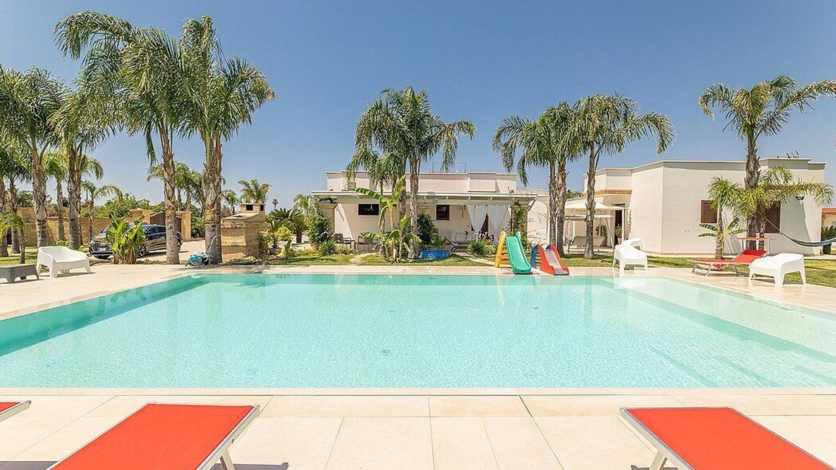 Melissano Villa | Villa Radici: A welcoming one-story villa situated a few minutes from the town center, with Free WI-FI.
