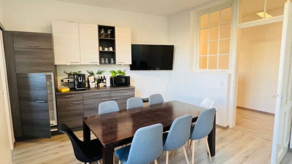 Leitendorf Apartment | Villa Rebuli - room One - centrally located in Top 3