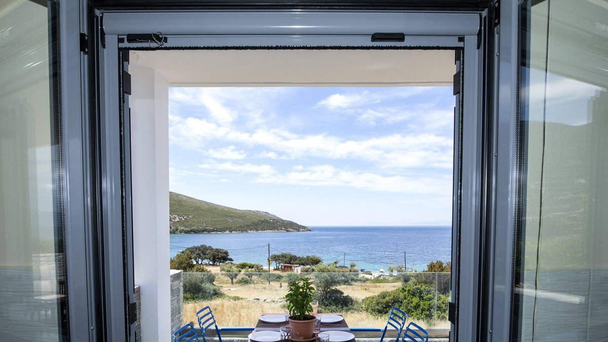 Nea Styra House | Villa Renidora