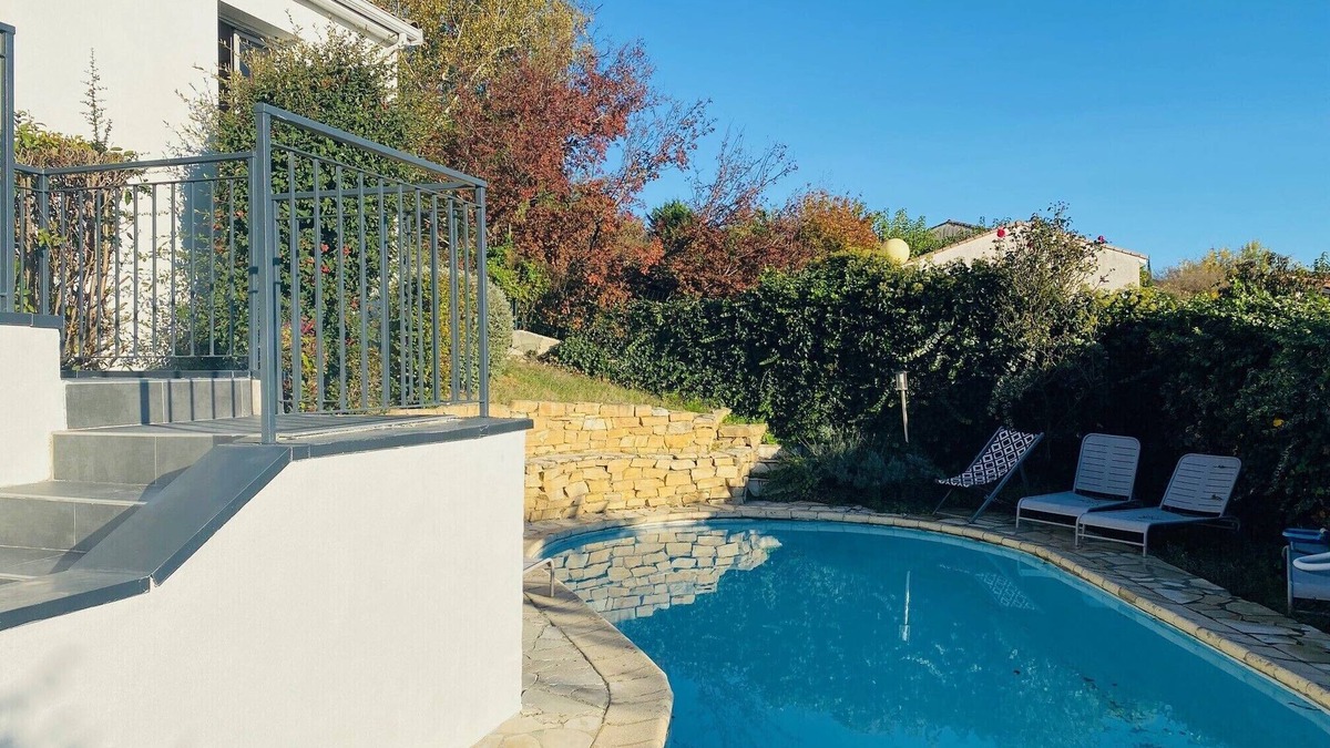 L'Union House | VILLA RESIDENTIAL BEAUTIFUL POOL PRIVATE SERVICES