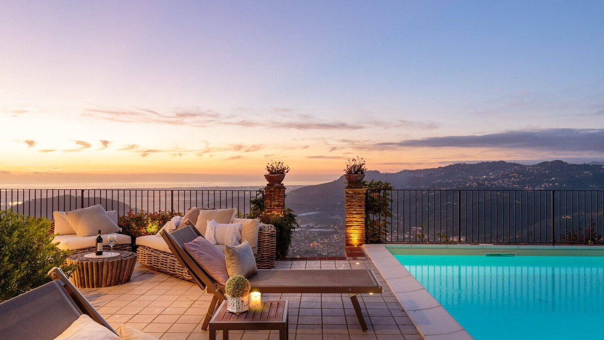 Pieve a Elici Villa | Villa Riviera: Luxury Villa with Pool and Seaview, close to Forte dei Marmi and Lucca