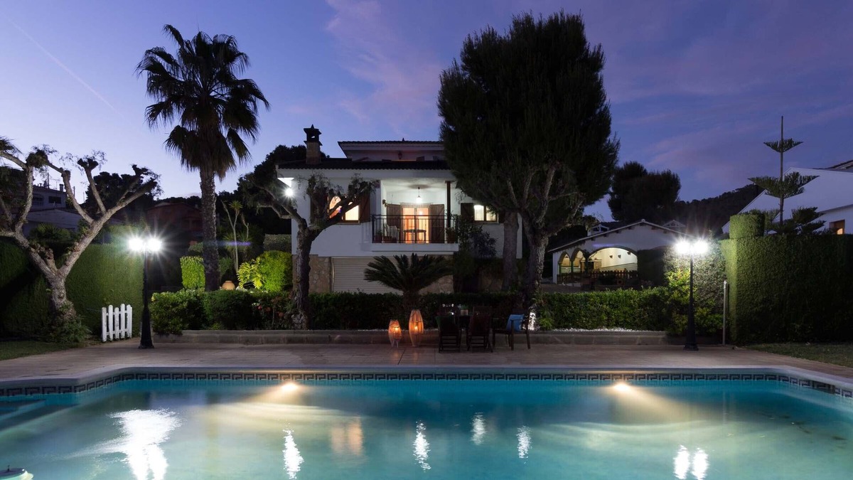 La Bisbal del Penedes House | Villa Romaní - Spectacular villa with large outdoor space