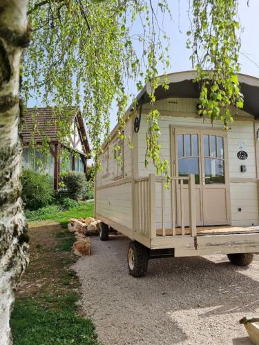 Escolives-Sainte-Camille Other | Villa Rose La Belle Roulotte