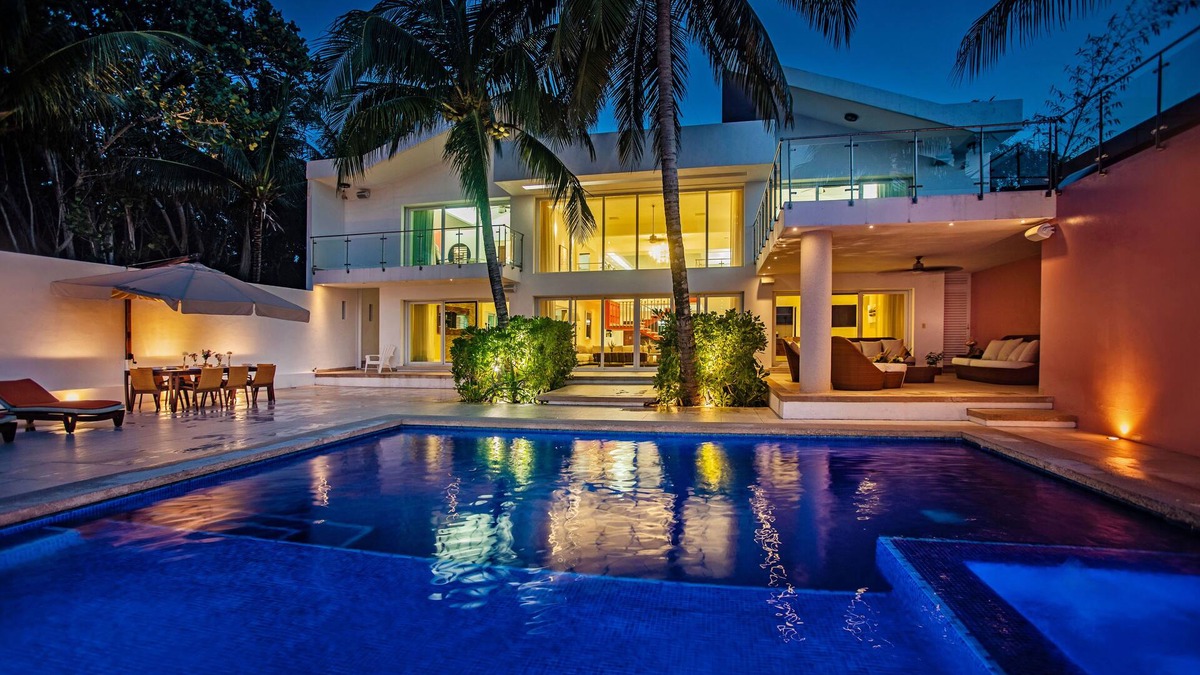 Cozumel Villa | Villa RosMar - Luxury Beachfront House w/Private Pool + Lovely Sandy Beach