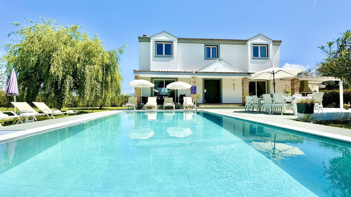 Velonades Villa | Villa Rubina Sidari with private pool
