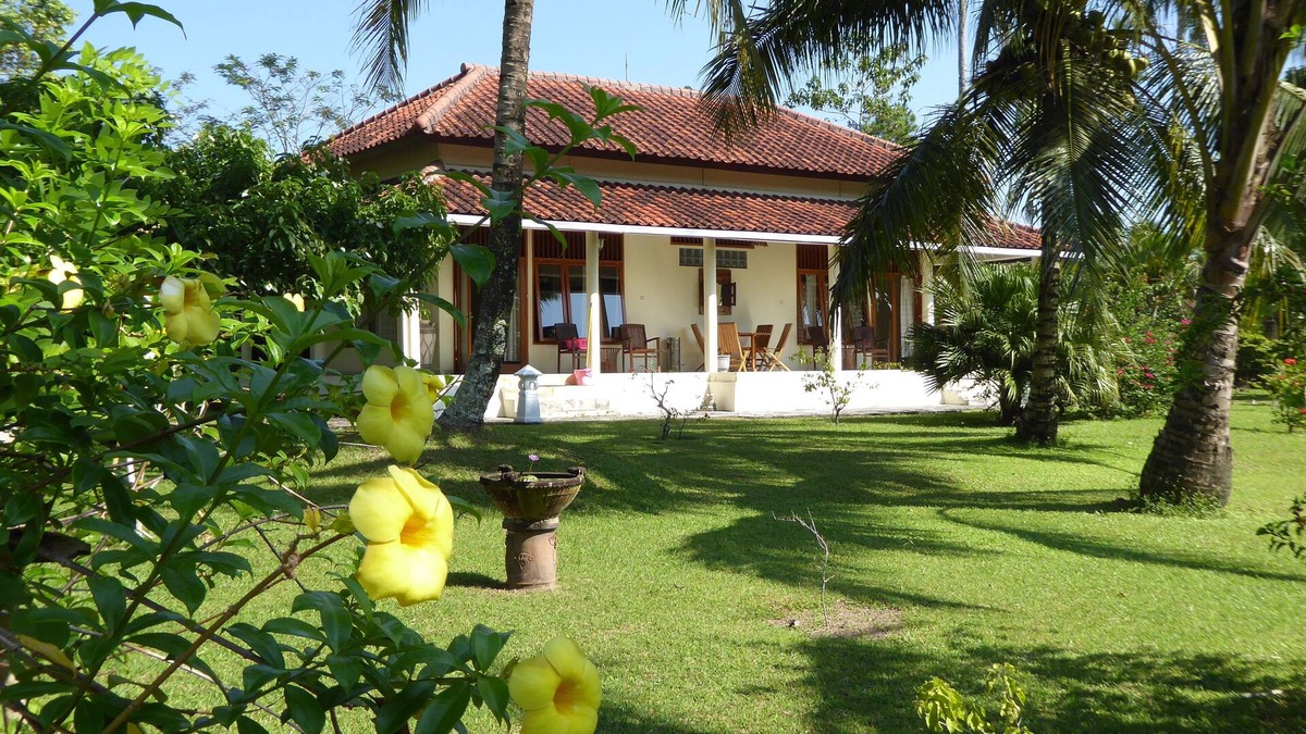 Glenmore Hotel | Villa Rumah Kita