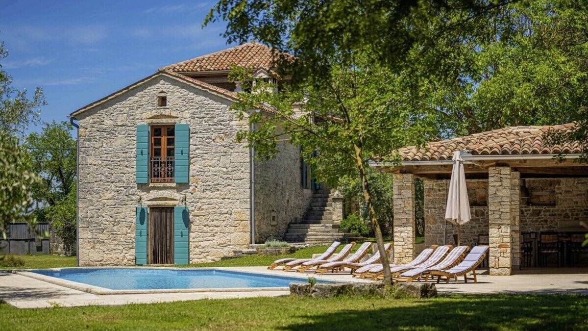 Salambati Villa | Villa Salambati 9 * 20000 m2 estate, private pool, BBQ, free WiFi