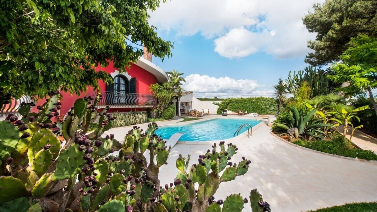 Mazara del Vallo Villa | Villa Samantha, Luxury Villa less than 1km from the beach