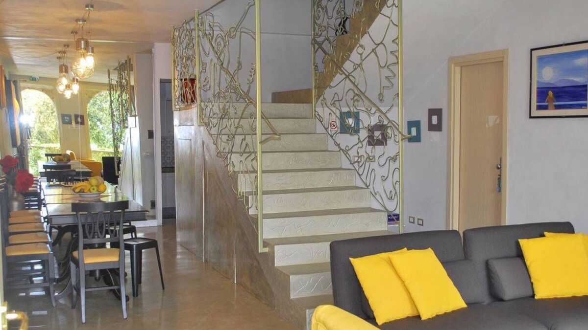 Pistoia Villa | Villa San Bastiano by Fantasia Villas