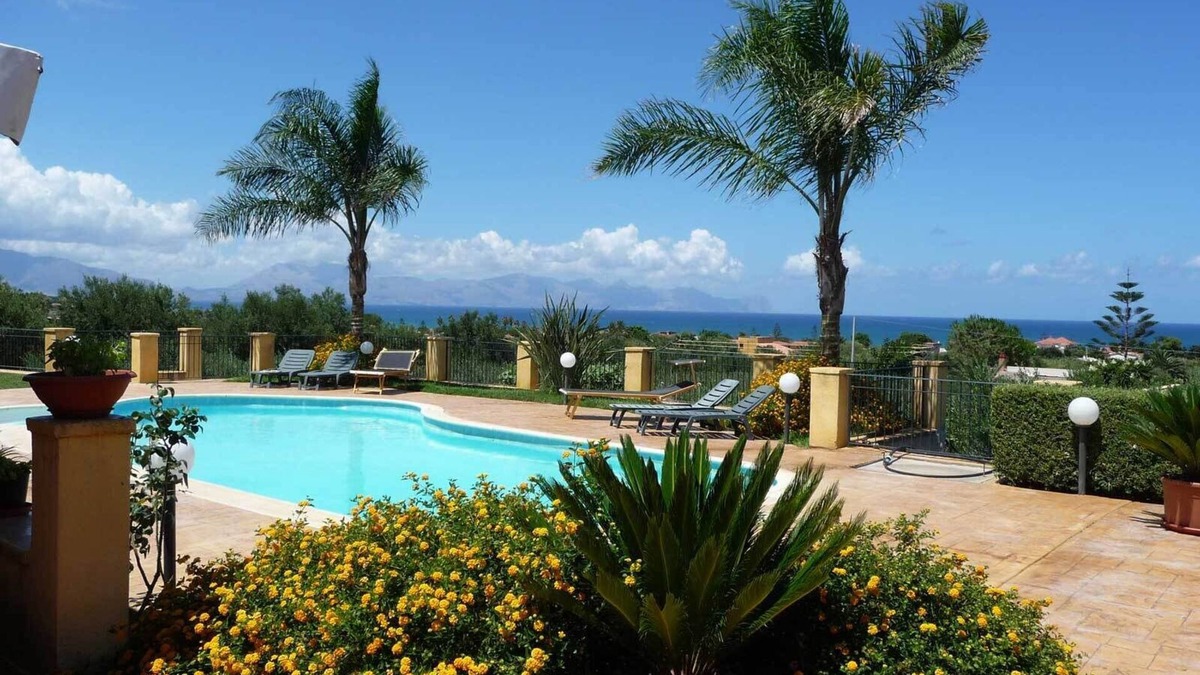 Trappeto Villa | Villa San Cataldo, Terrasini Sicily with private swimming pool and sea view