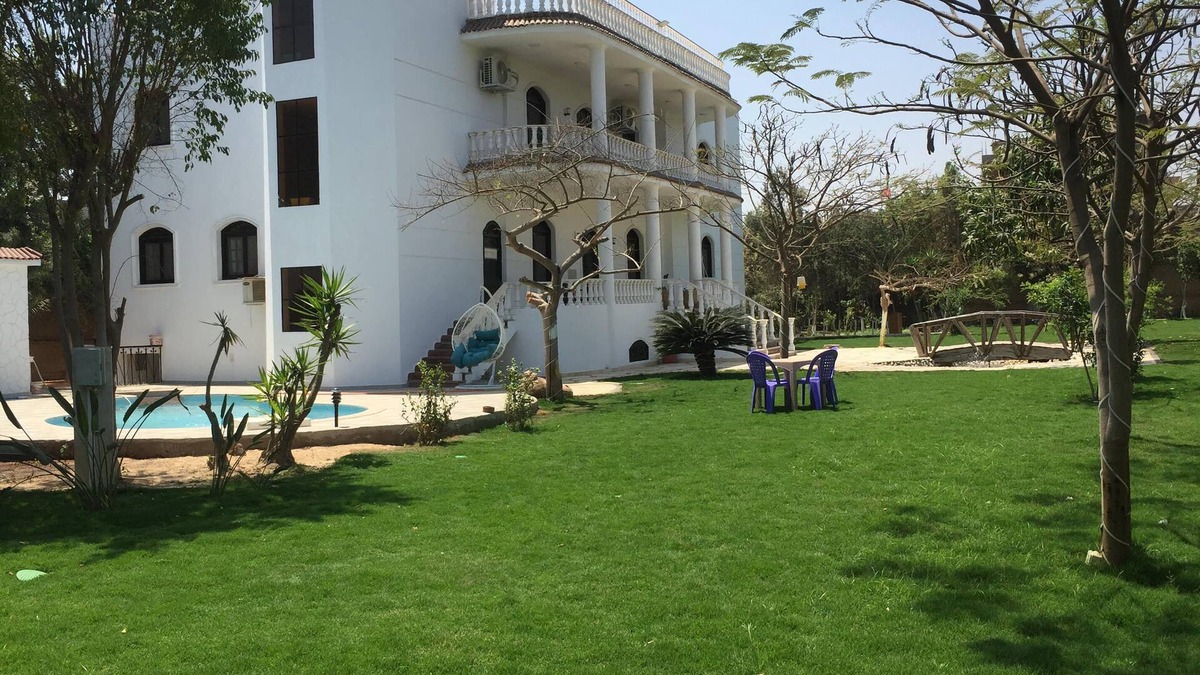 Giza Villa | Villa Sarah, lush green and serine