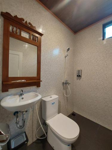 Cirebon Resort | Villa Saung Wira