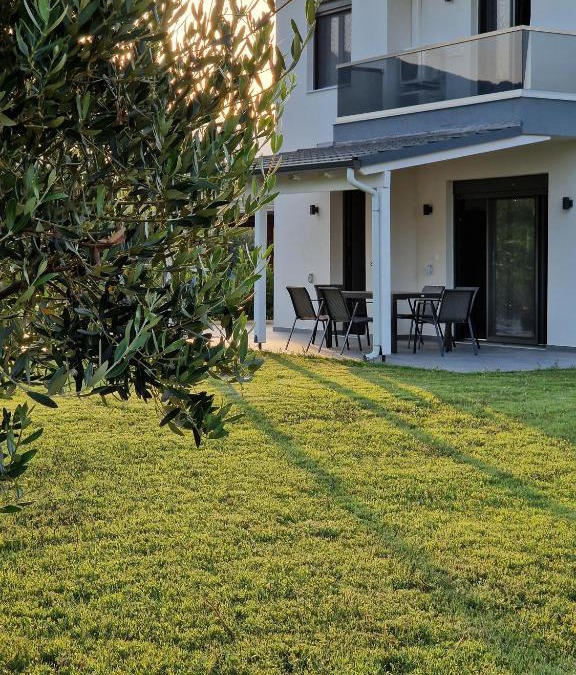 Dio-Olympos Villa | VILLA SEA LUX PLAKA Litochorou