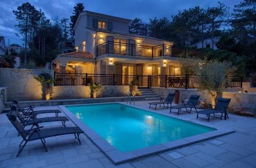 Silo Villa | Villa Sea Queen