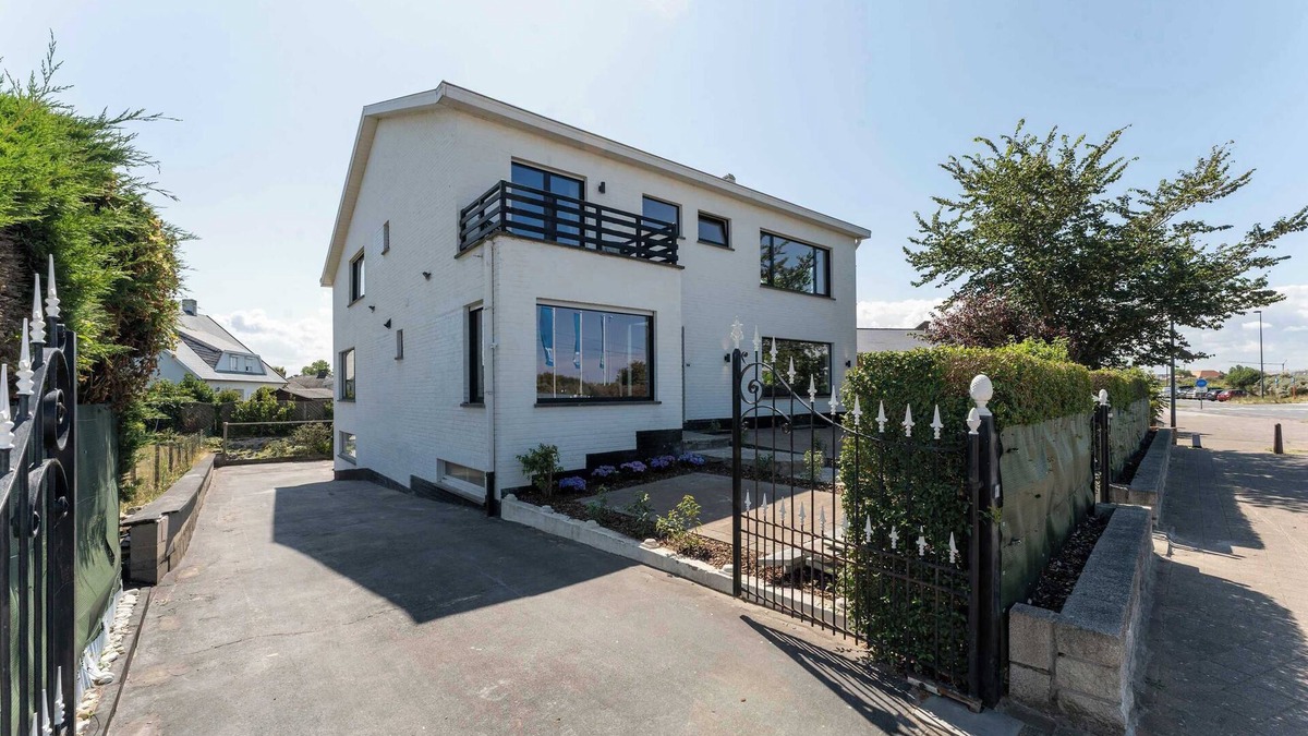 Westende House | Villa Sealise - spacious house by the dunes