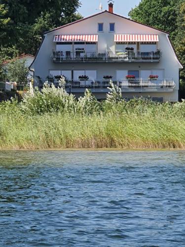 Plau am See Apartment | Villa Seeschwalbe Plau