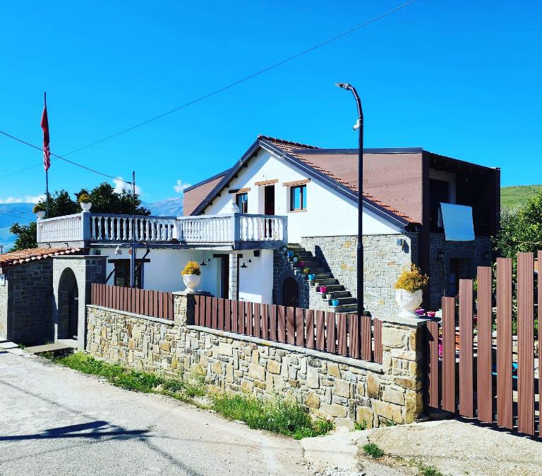 Gjirokaster House | Villa Shuaipaj