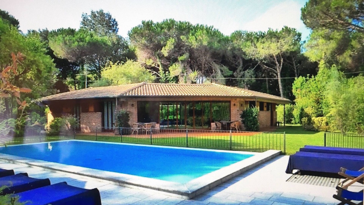 Ronchi Villa | Villa Sibel, private pool and garden, on the Tuscan coast, in Versilia