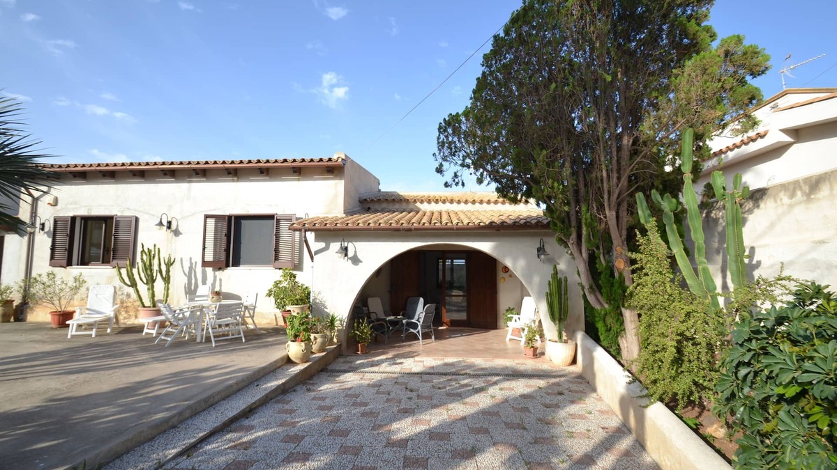 Mazara del Vallo Villa | Villa Silvana an oasis of relaxation near the sea