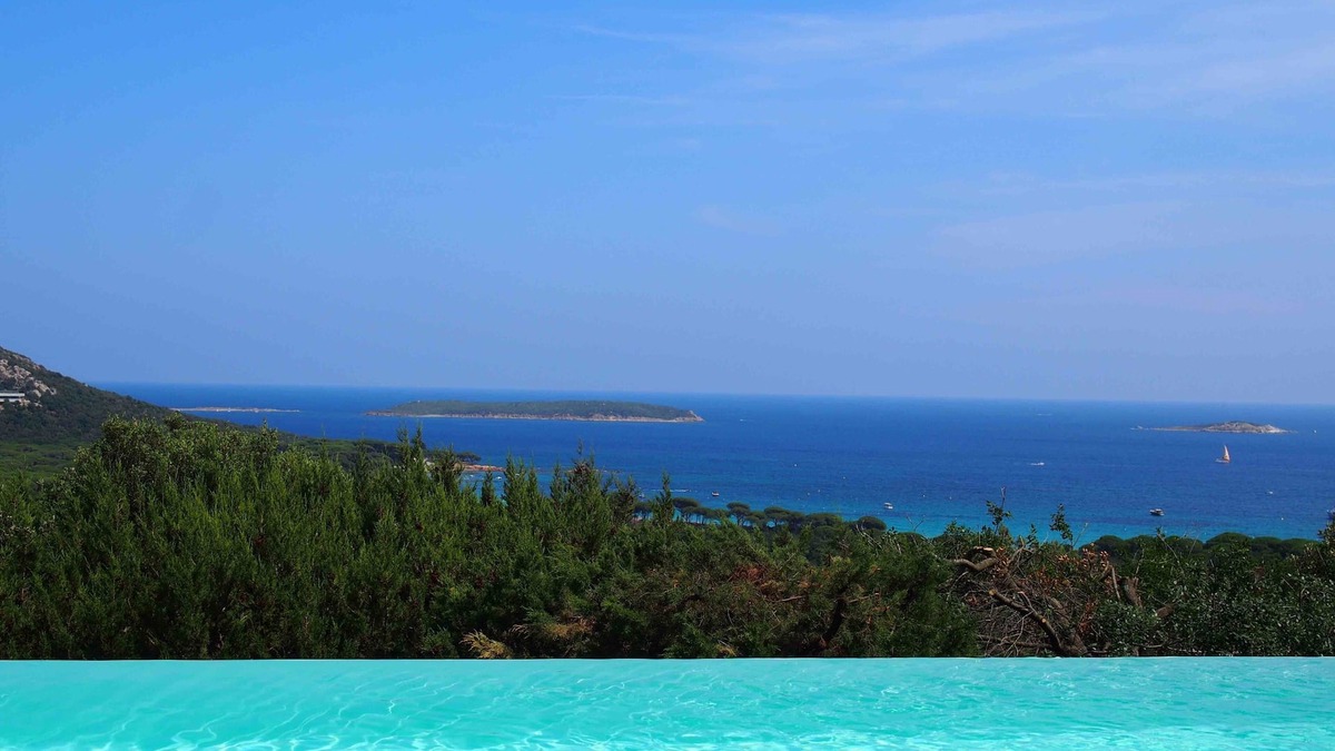 Hameau de Palombaggia Villa | Villa sleeps 12, grandiose view on Palombaggia beach. Air conditioner