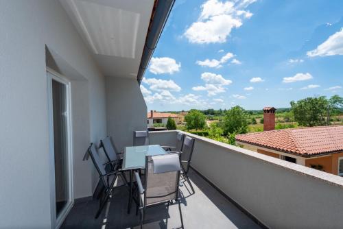 Sumber House | Villa Slivari