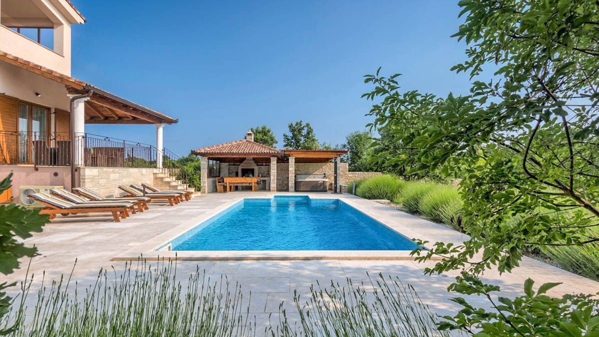 Stokovci Villa | Villa Soko - Four Bedroom Villa, Sleeps 10
