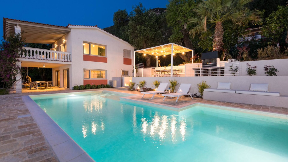Dafnata Villa | Villa Sol - private pool, stunning sea views, fast internet, sleeps 6+