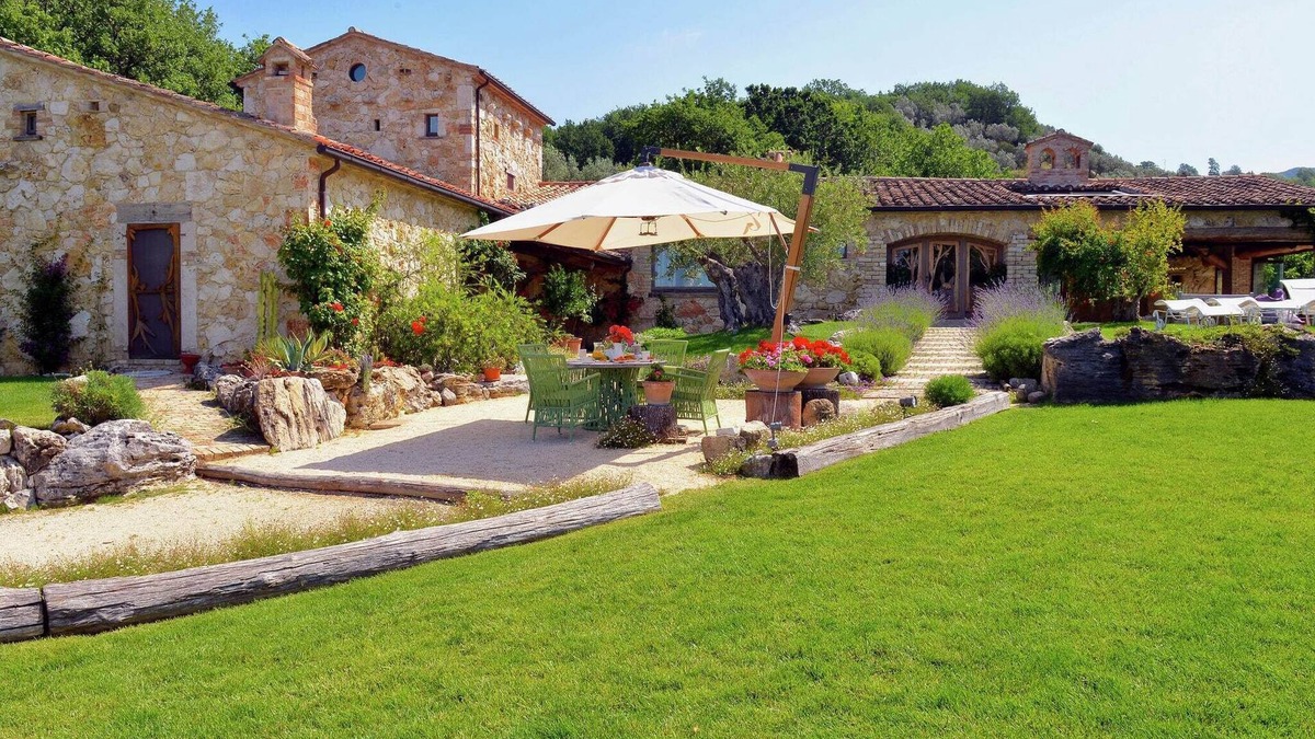 Guardea Villa | Villa Solace - Comfort Charm