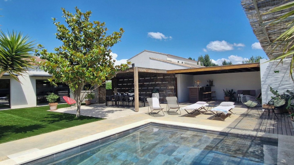 Morieres-les-Avignon House | Villa Spacieuse de Plain Pied Avec Piscine, Pool House, Proche du Golf