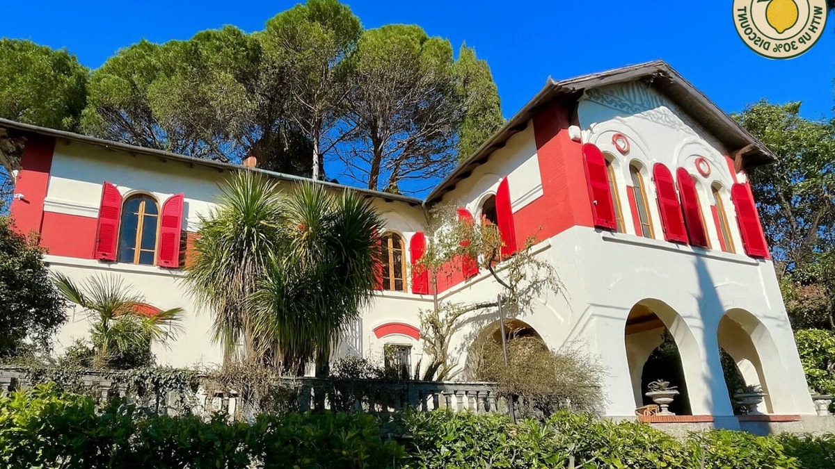 La Foce Villa | VILLA SPENSER - CinqueTerre nHistoric villa with sea view, pool, A/C, sleeps 8