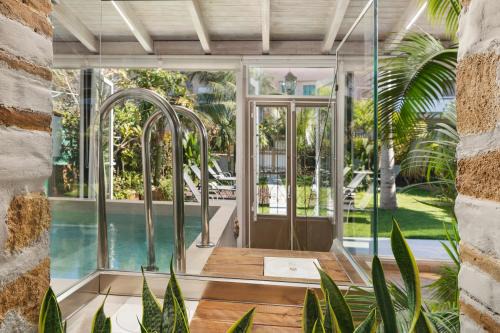 Old Town Villa | Villa Splantzia - Heated pool - Garden