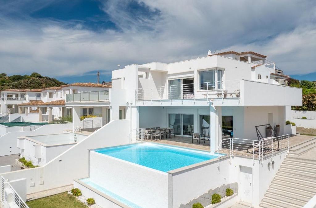 Budoni Villa | Villa Square by Klodge