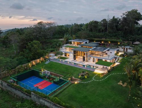 Kuta Villa | Villa Sunrise - with Cook, Padel Court, Sauna & Icebath