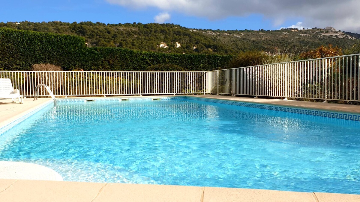 Old Town Villa | VILLA SWIMMING POOL GARDEN Between Nice Monaco Menton