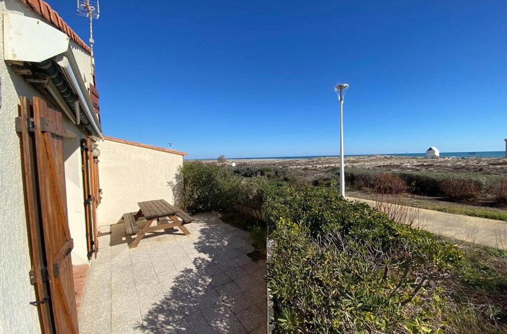 Leucate Villa | Villa T2+Mezzanine, 6 pers, plage, parking, Port Leucate - FR-1-81-582