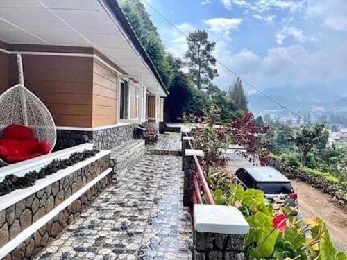 Berastagi Villa | Villa Takasima Berastagi