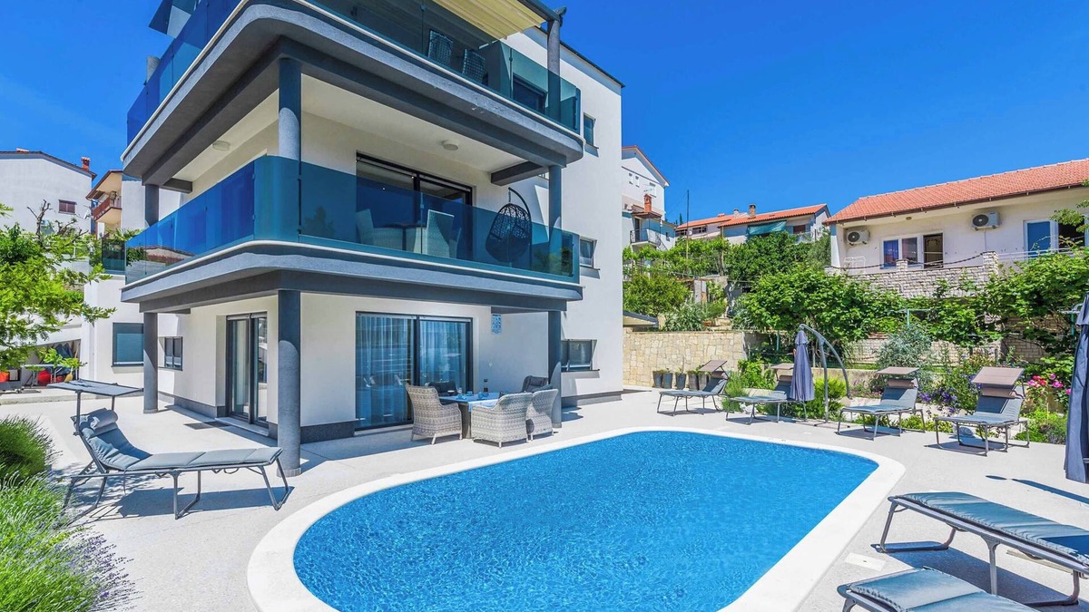 Vintijan Villa | Villa Tao - Six Bedroom Villa, Sleeps 12