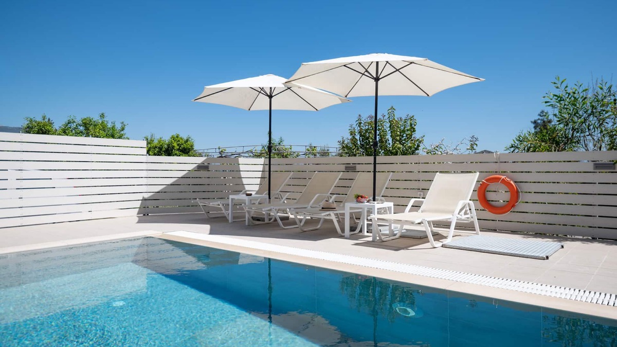 Gazatika Villa | Villa Telio: Sunny pool, A/C, WiFi, BBQ