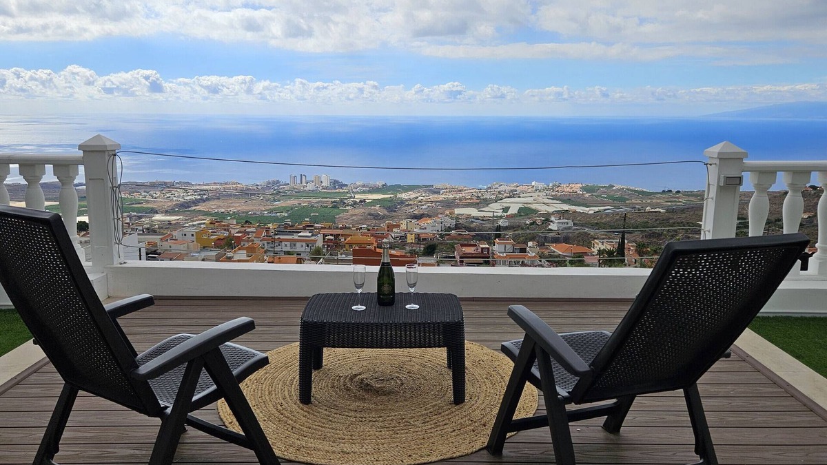 Armenime Villa | Villa "Tequila" with Sea View, Private Pool & Wi-Fi