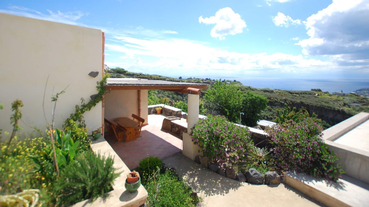 Pianoconte House | villa Terasia santa margherita lipari