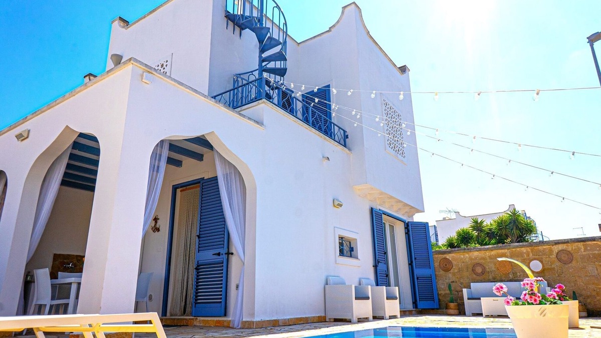 Boncore Villa | Villa Teresa Elegant & Relaxing vacation home with private hydro spa pool