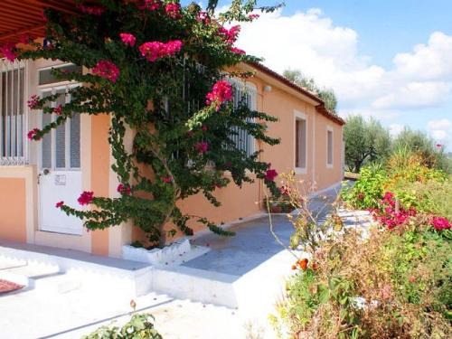 Kato Samiko Villa | Villa Thea