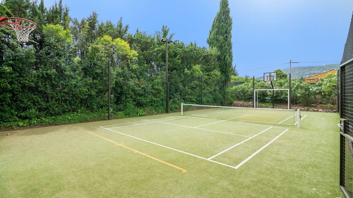 Peymeinade Villa | VILLA TIMAUTINE CANNES | Multisports ground, swimming pool, golf, near Cannes