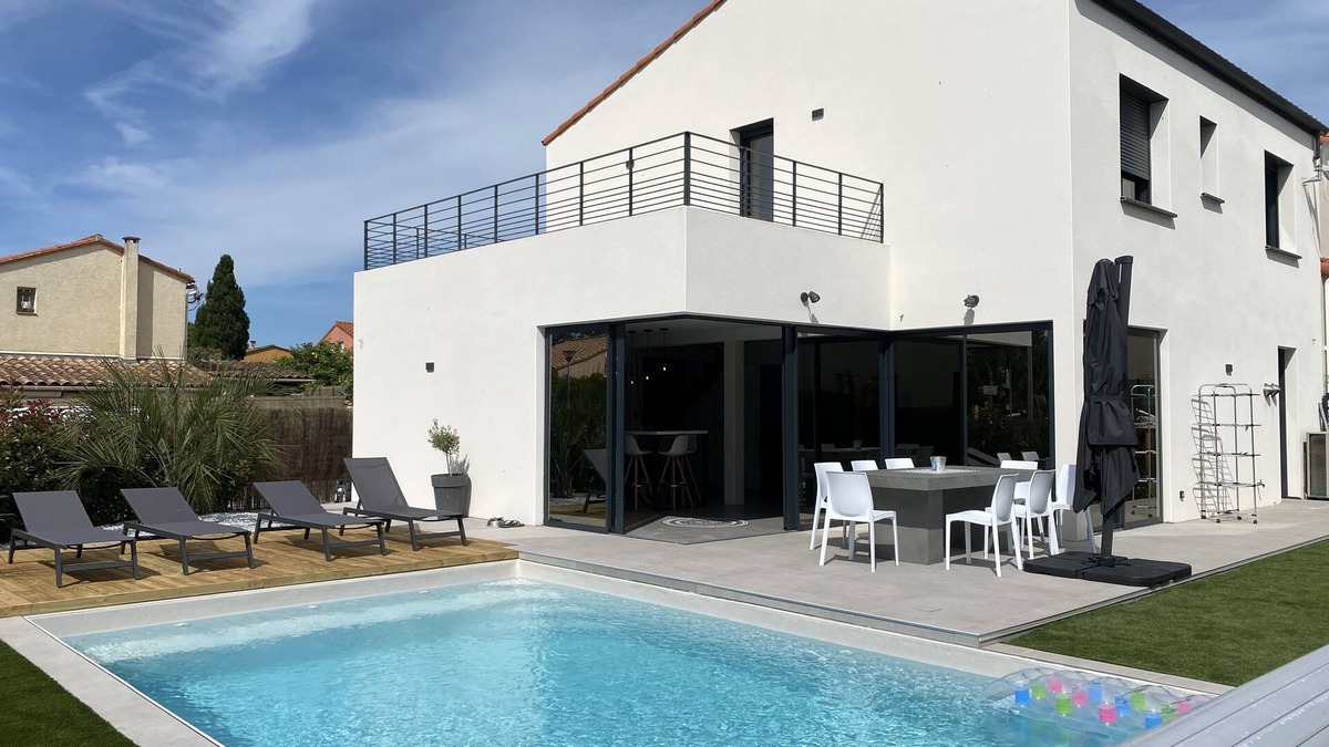 Sainte-Marie-Plage House | Villa Tomeva, new house with heated pool, 400 meters from the beach.