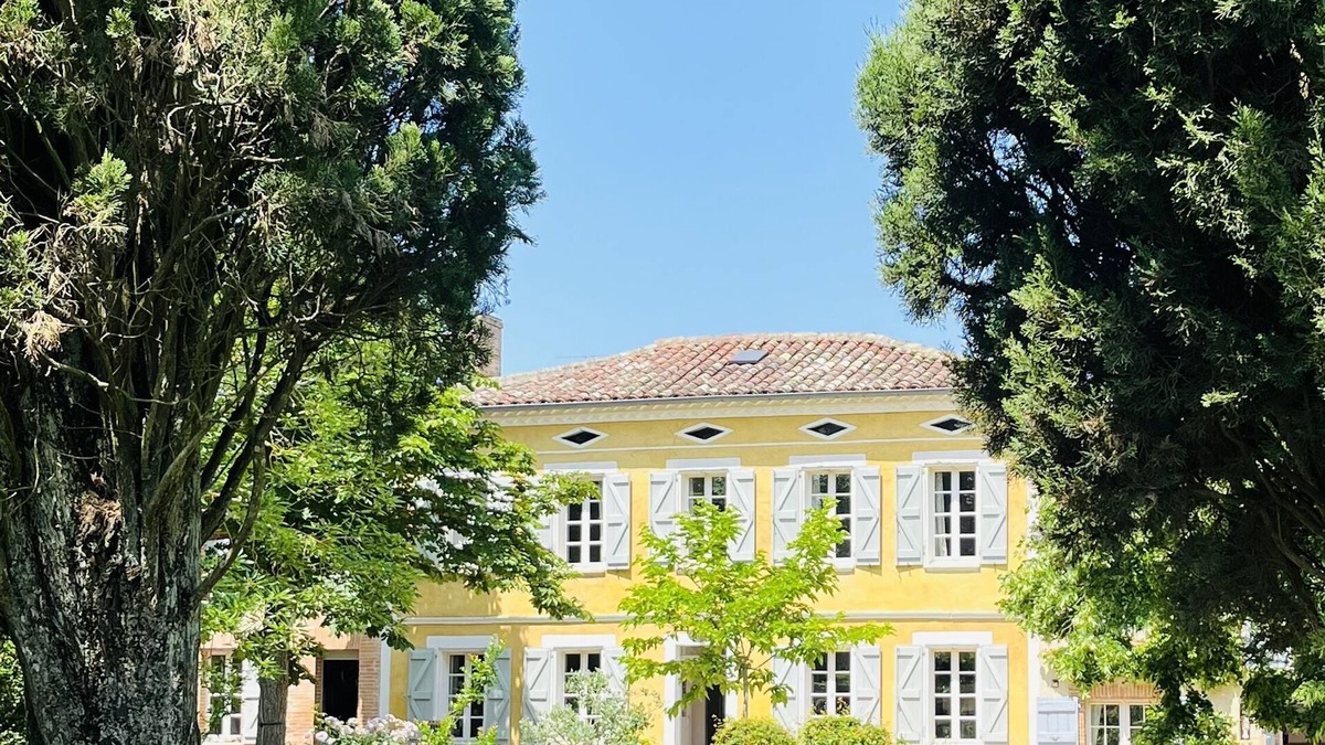Azas Villa | Villa Toscane creations. Estate with swimming pool 20 minutes from Toulouse