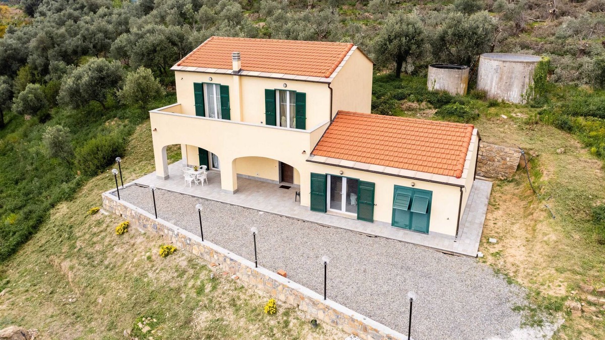 Castellaro House | Villa tra Ulivi by Interhome
