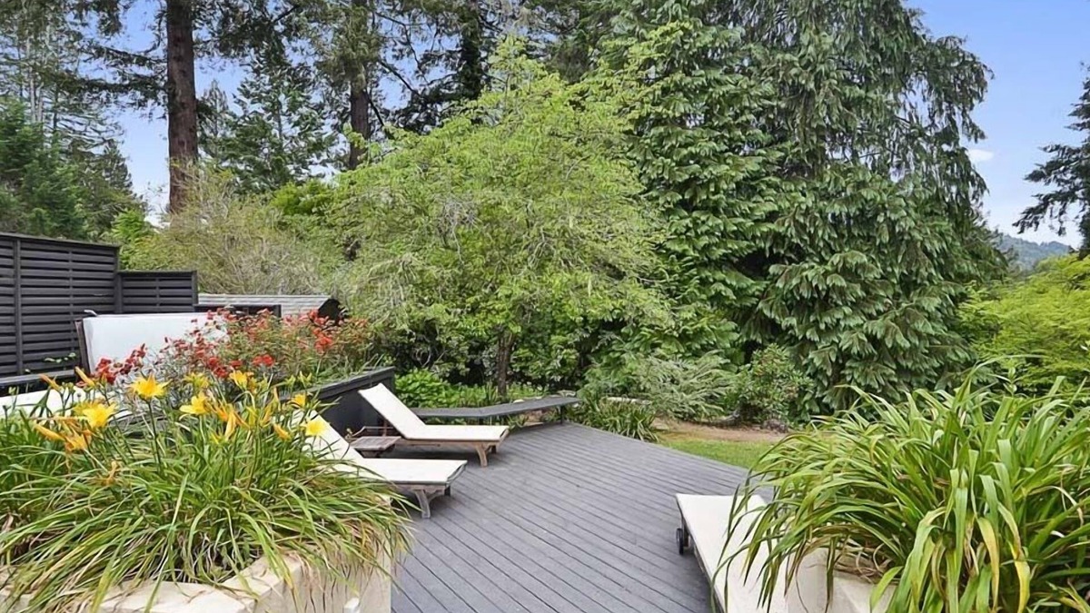 Guerneville House | Villa Tranquila ~ Historic Mediterranean Home, Mountain Views, Spa!