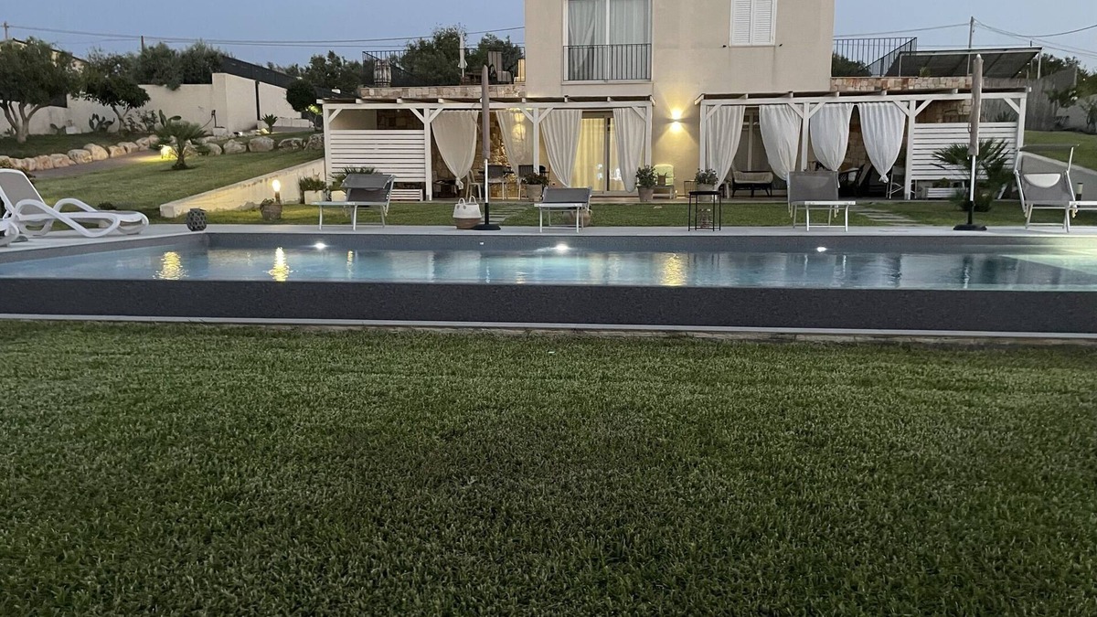 Noto Apartment | VILLA TRIONA MARZAMEMI WITH POOL RELAIS APARTMENT