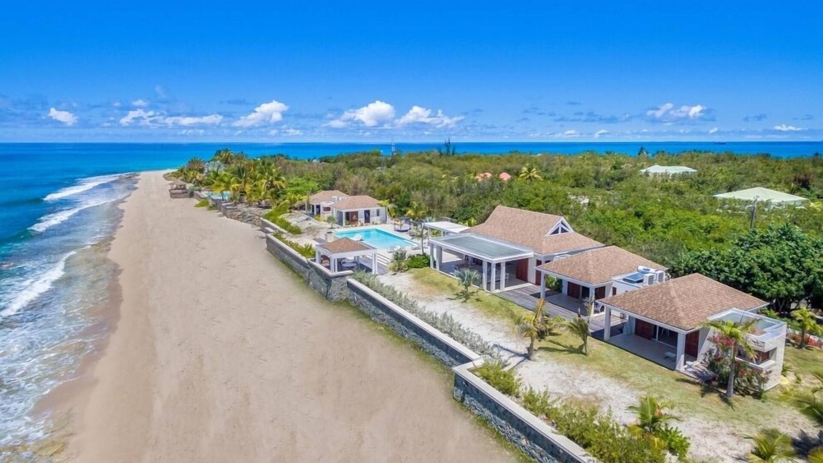 Plum Bay Villa | Villa Turtle Nest Fall Promotion | Beach Front - Located in Stunning Baie Longue with Private Pool