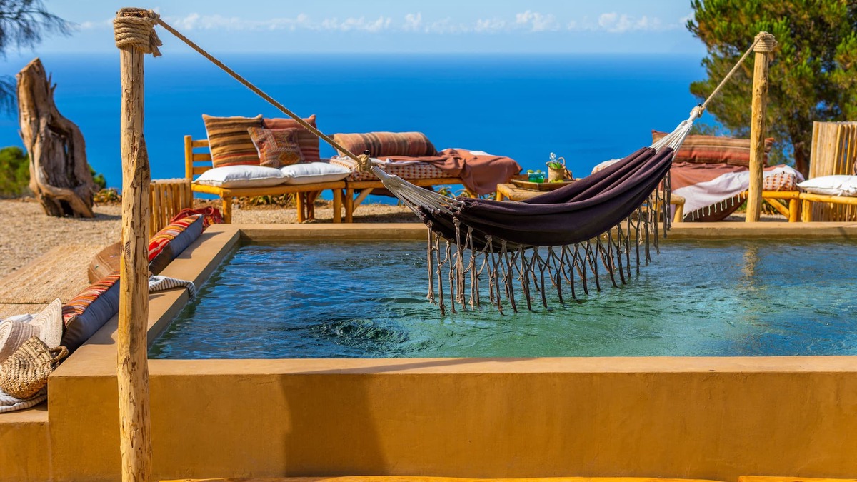 Cefalu Villa | VILLA VACATION RENTAL BY THE SEA WITH PRIVATE POOL CEFALù SICILY ITALY